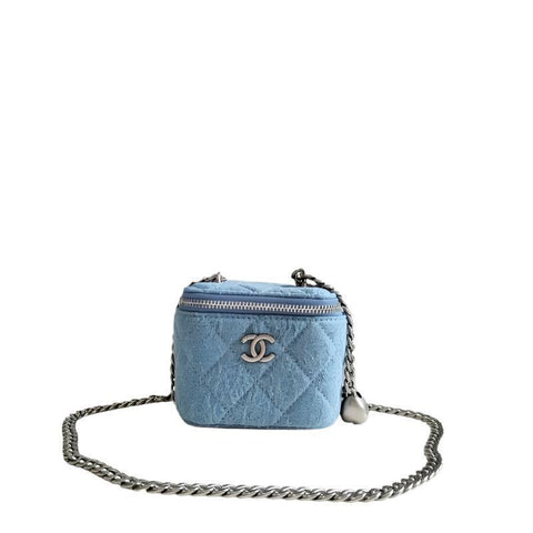 Chanel coco love long vanity case denim Camelia blue SHW - Banlieue91
