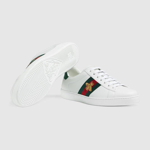 Gucci Ace GG Supreme Sneakers with Embroidered Bee - Banlieue91