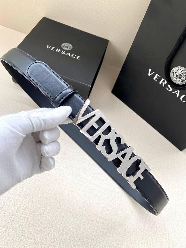 Versace Women's Leather Logo Decorated Buckle Belt - Banlieue91
