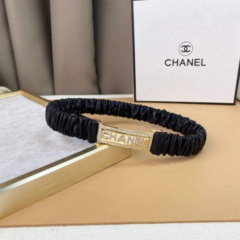 Chanel Logo Buckle Elastic Belt Leather with Metal and Crystals 'Black' - Banlieue91
