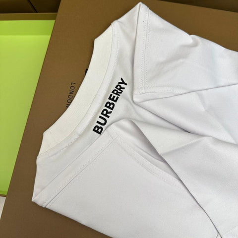 Burberry T-Shirt Without Collar 'White & Beige' - Banlieue91