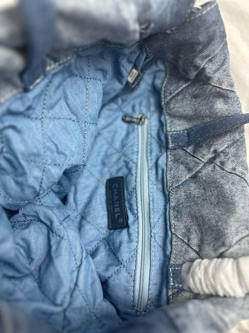 Chanel Denim Quilted Chanel 22 Backpack - Banlieue91
