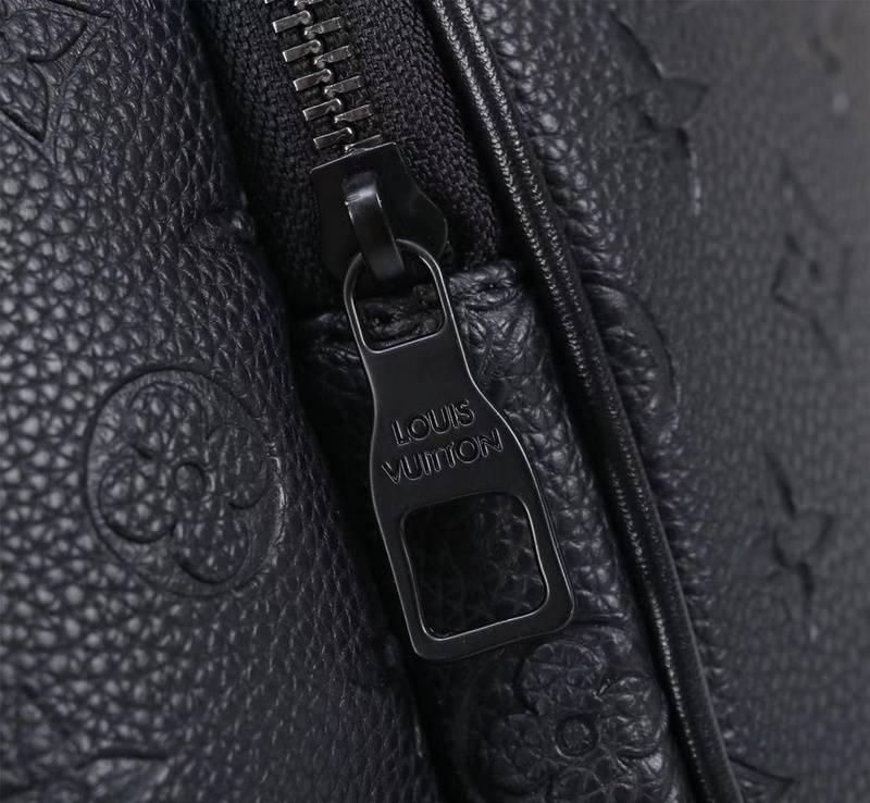Louis Vuitton Leather Women's Bag - Banlieue91