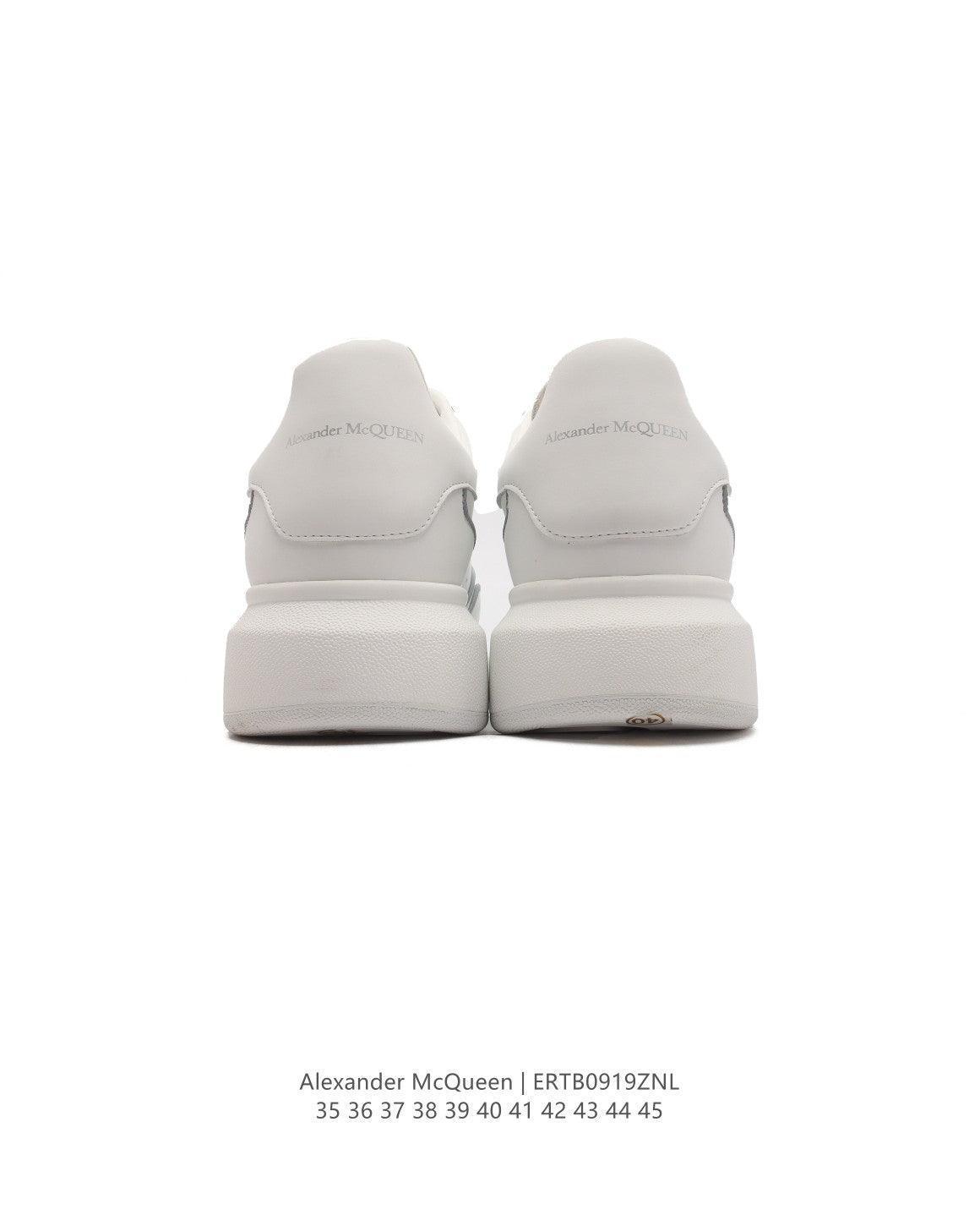 Alexander McQueen Oversized Sneakers - Banlieue91